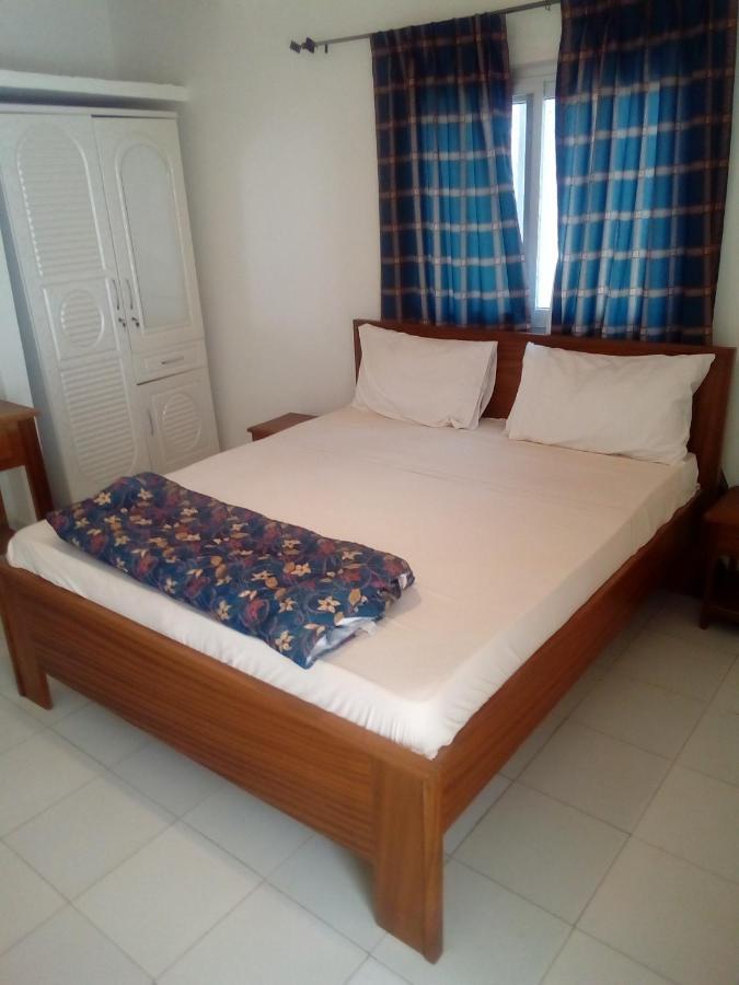 Hotel Paradialaw ดาการ์ ภายนอก รูปภาพ