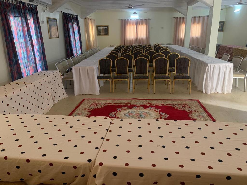Hotel Paradialaw ดาการ์ ภายนอก รูปภาพ